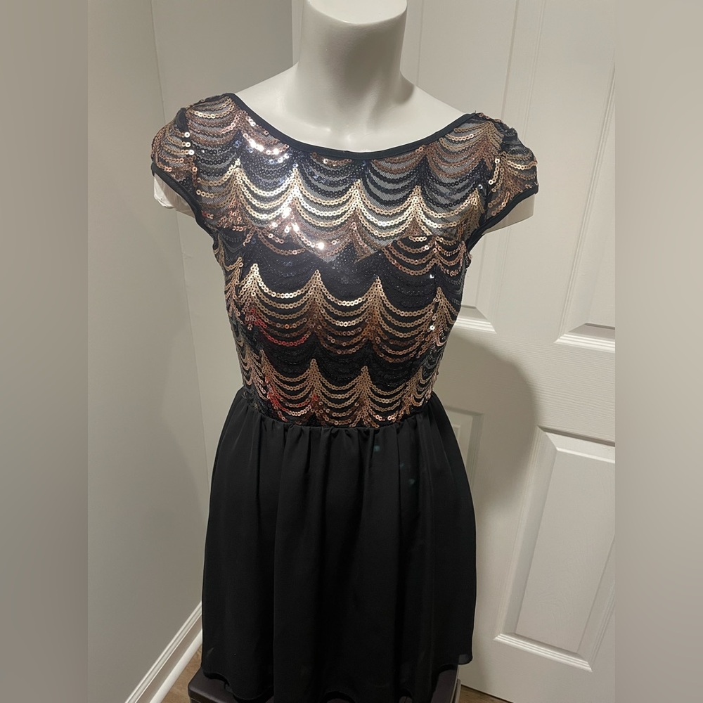 Sequin cocktail mini dress. Size small.